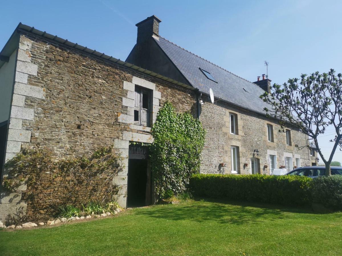 La Loctais Villa Les Portes du Coglais Buitenkant foto